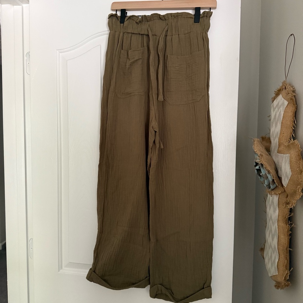 Lizard Thicket Olive Green Wide-Leg Pants